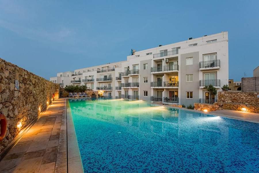 Your Room, Your Apartment, Your Shared Pool Marsalforn Bagian luar foto